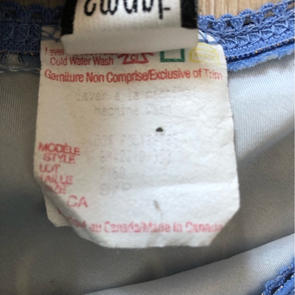 Vintage Smart Set Floral Print Skirt in Light Blue Size S Made in Canada - Picture 9 of 9